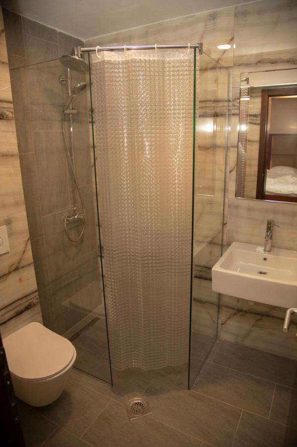 Hotel Oferta Prizren Ngoại thất bức ảnh