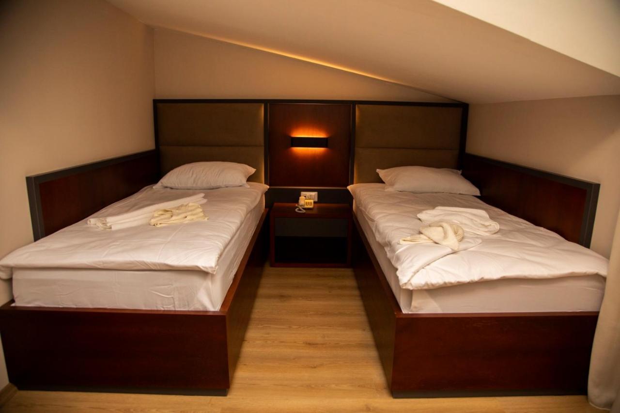 Hotel Oferta Prizren Ngoại thất bức ảnh